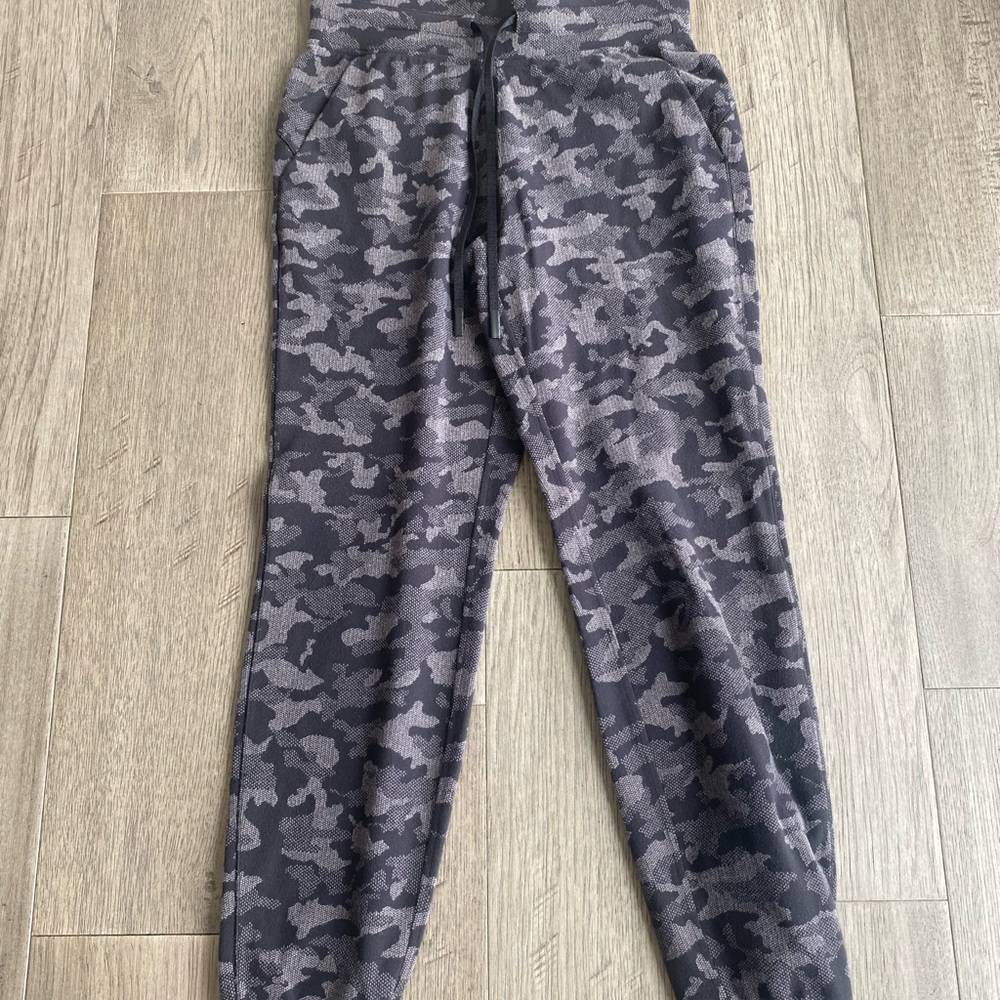 Lululemon Ready to Rulu Camo joggers